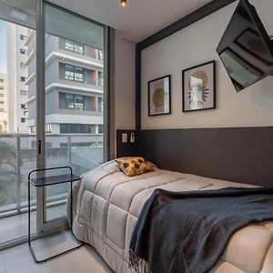 Estudio con Cama King Adaptado para Discapacitados